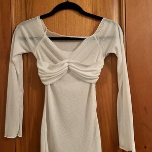 Elegant White Long Sleeve Dress